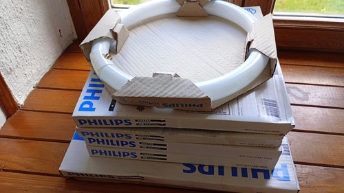 Lot ampoules philips - de,
